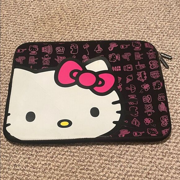 Hello Kitty Pink and Black Laptop Sleeve - Picture 1 of 8